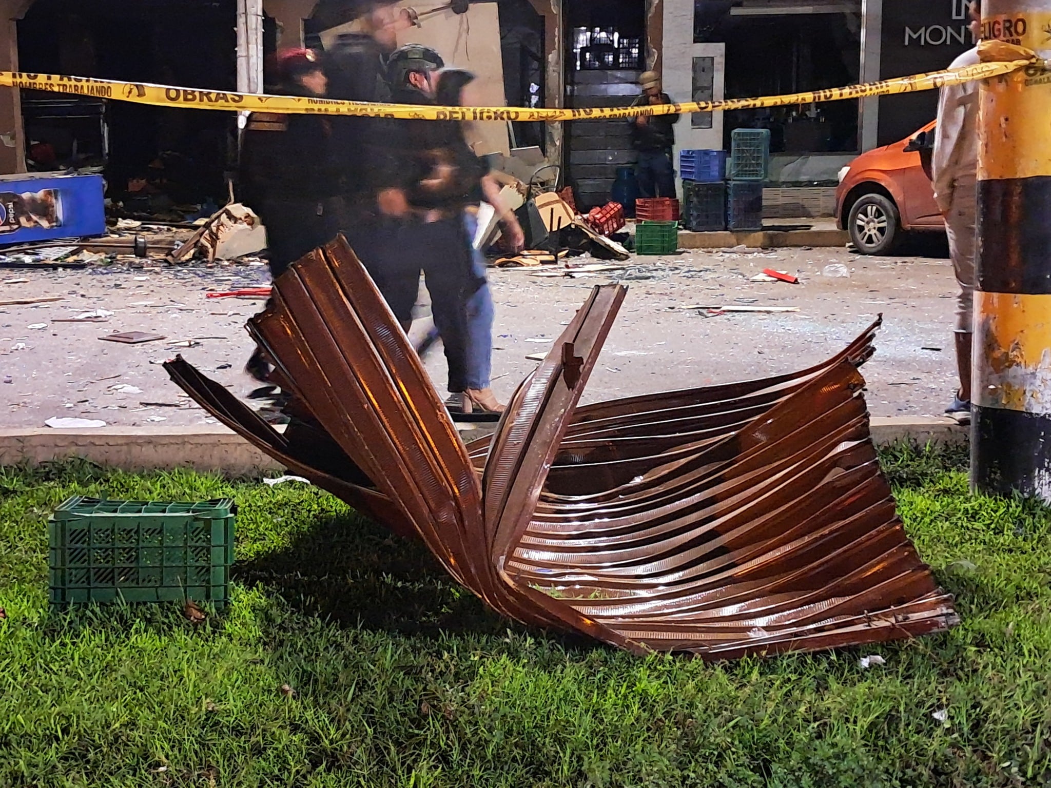 Explosión dejó daños materiales. (Foto: Agenda.pe)