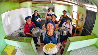 Las mujeres que son el soporte de los comedores populares de Arequipa