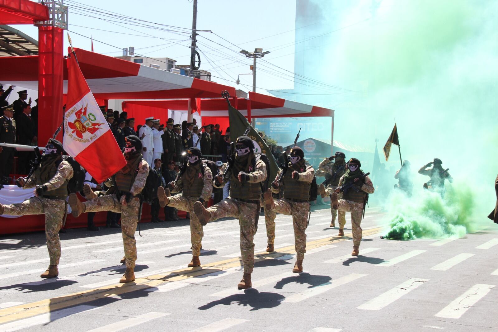 Gran Parada Cívico Militar en Arequipa por el 204.º Aniversario de la Independencia del Perú. Foto: GEC.