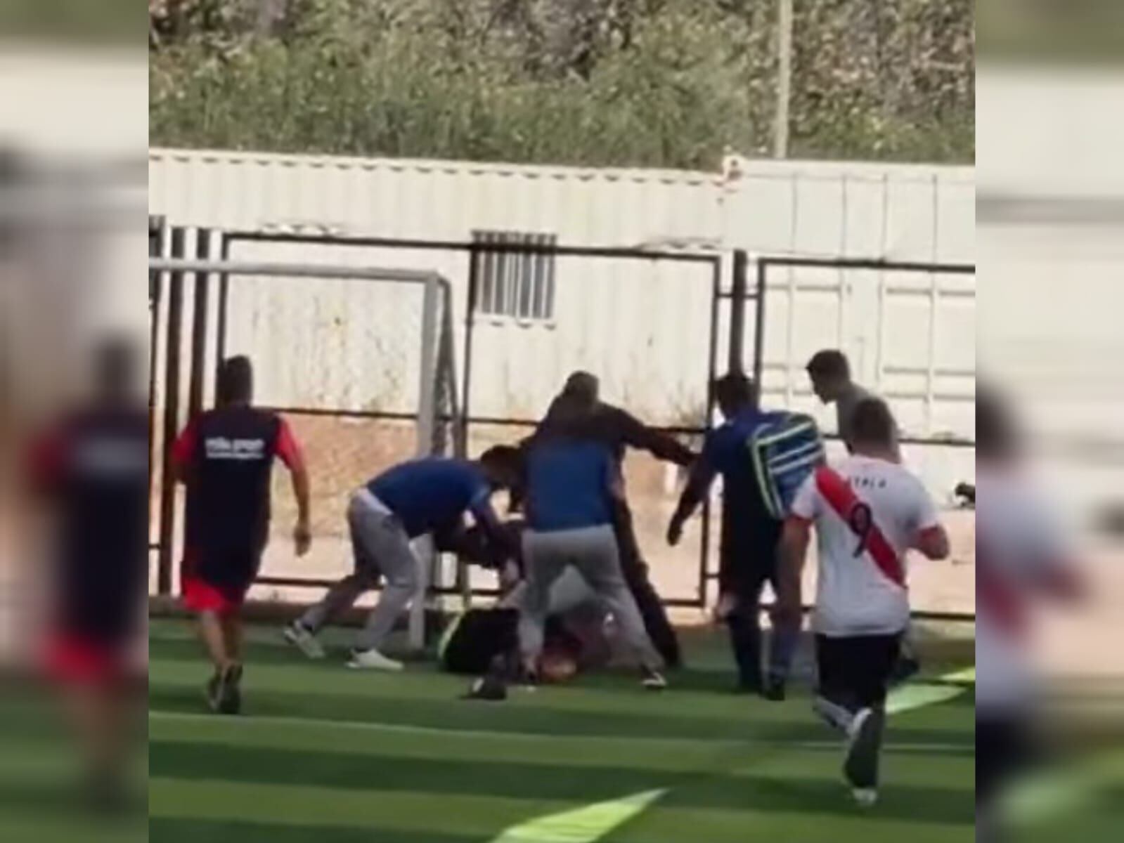 Padres golpean a árbitro durante torneo infantil Ciudad Blanca Cup