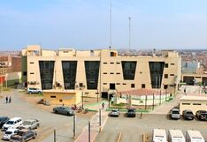 Gobernadora de Lima habría favorecido irregularmente a papá de su ahijado con contratos públicos