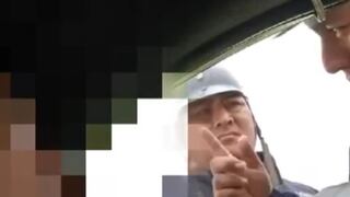 Inspectores son captados presuntamente cobrando coima en Trujillo a taxista (VIDEO) 