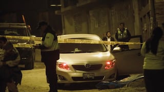 Ate: Asesinan a balazos a joven en el interior de su vehículo en Huaycán