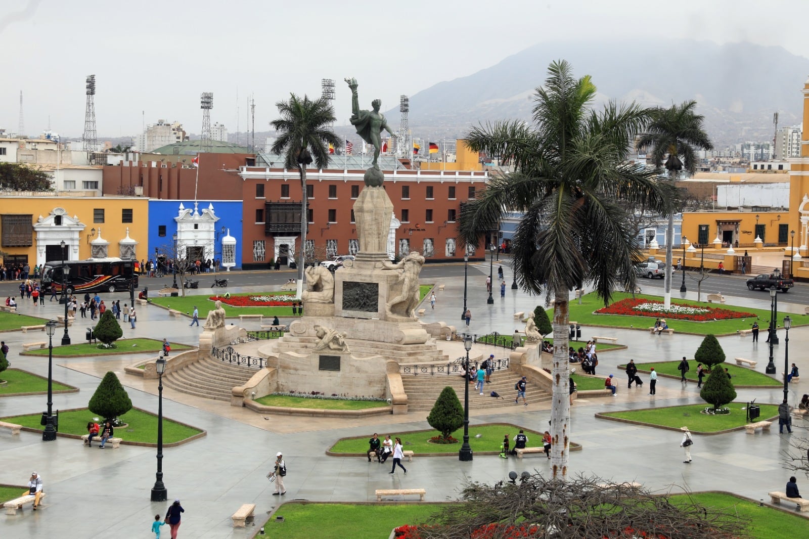Municipalidad registró patrimonio histórico de la ciudad.