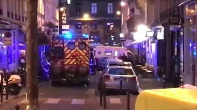 Francia: Un muerto y cuatro heridos tras ataque de hombre con cuchillo en París