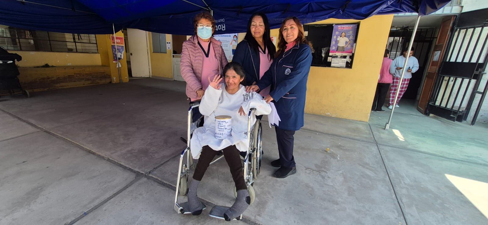 Mirian Bustamante deja el hospital Goyeneche, luego de 5 años de hospitalización