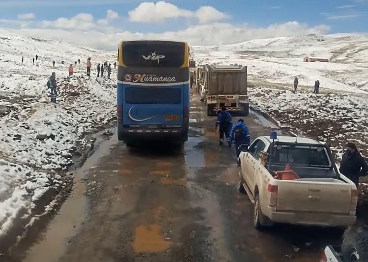 Gobierno aprueba expediente técnico para terminar carretera Negromayo para unir Arequipa-Cusco
