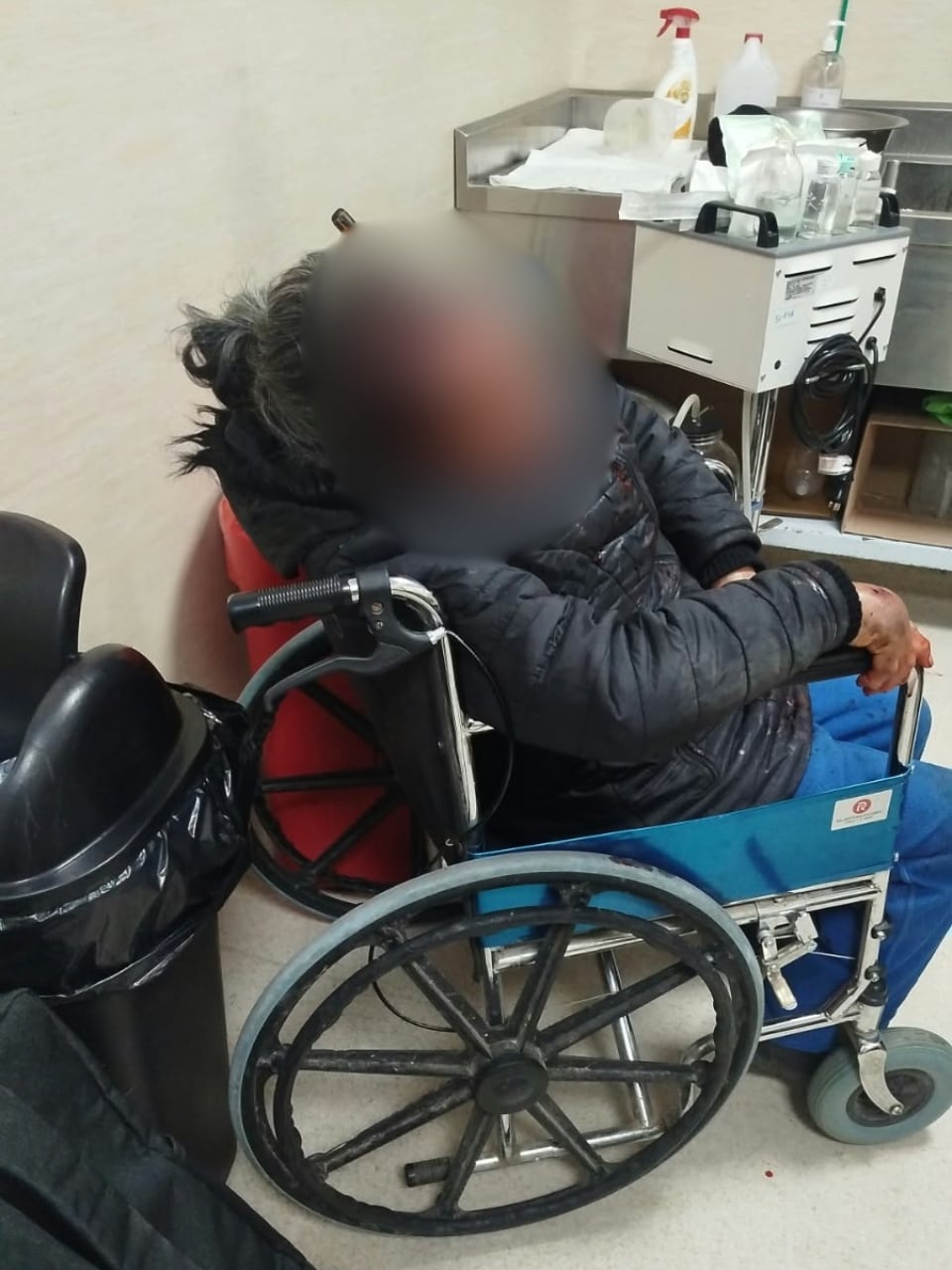Conductor abandona a comerciante atropellada en hospital Honorio Delgado de Arequipa y huye. Foto: GEC.