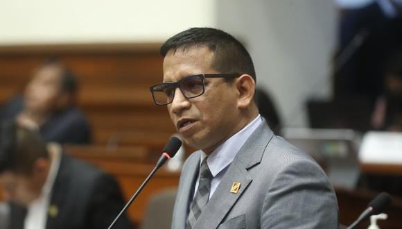 Elvis Vergara dijo que se debe esperar la decisión de segunda instancia sobre la sentencia contra Raúl Doroteo.  (Foto: archivo Congreso)
