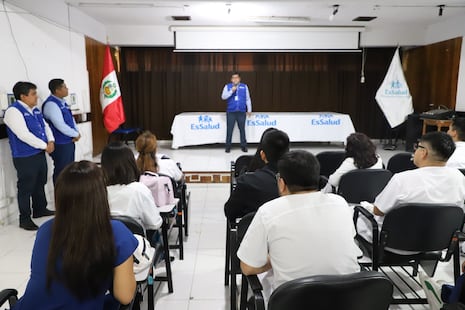 EsSalud Ica da la bienvenida a 24 nuevos residentes médicos 2026