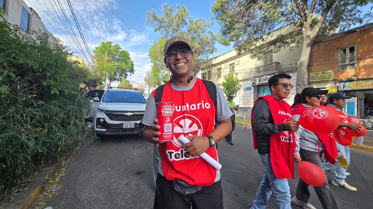 Caravana solidaria en Arequipa de la Teletón 2026. (Foto: Yunsu Pariapaza/@photo.gec)