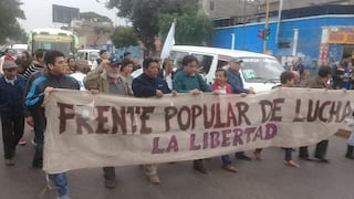 Ciudadanos marchan en contra del alza en el precio de los pasajes (VIDEO)