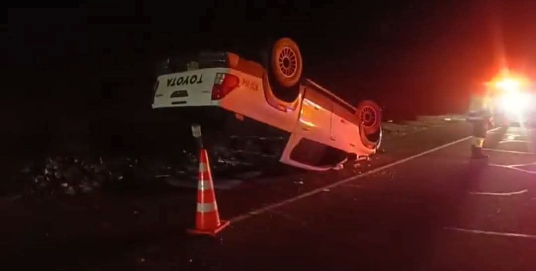 Camioneta se despista en San Juan de Siguas y deja varios heridos. Foto: PNP.