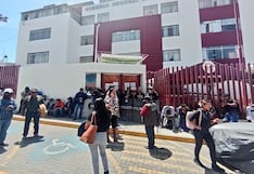 Sindicato de Construcción Civil impidió atención al público en el Gobierno Regional de Arequipa