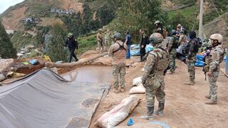 Destruyen campamento y maquinaria usada por mineros ilegales en Pataz