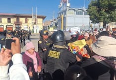 Madres de los comedores populares protestan por cinco meses de desabastecimiento en Huancayo (VIDEO)