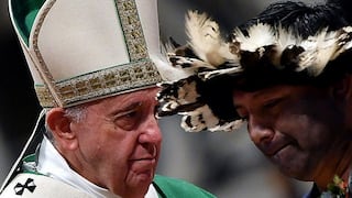 Papa Francisco pide a conservadores estar abiertos a cambios de la iglesia