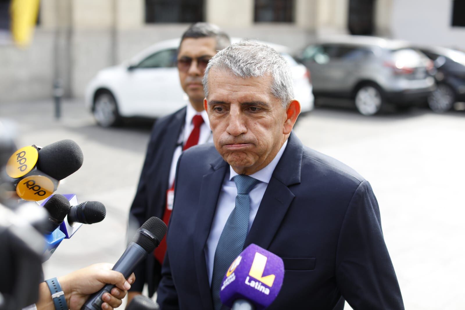 El exministro Víctor Torres fue uno de los que más cuestionó el allanamiento en casa de la presidenta Boluarte. Fotos: Julio Reaño/@photo.gec