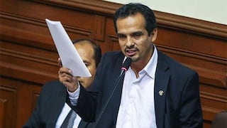 Julio Velarde: Humberto Morales cuestiona permanencia del presidente del BCR