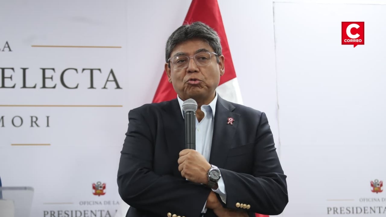 Elmer Cuba anuncia revisión de normas fiscales y promete mantener la solvencia económica del Perú. FOTOS / JESUS SAUCEDO @PHOTO.GEC