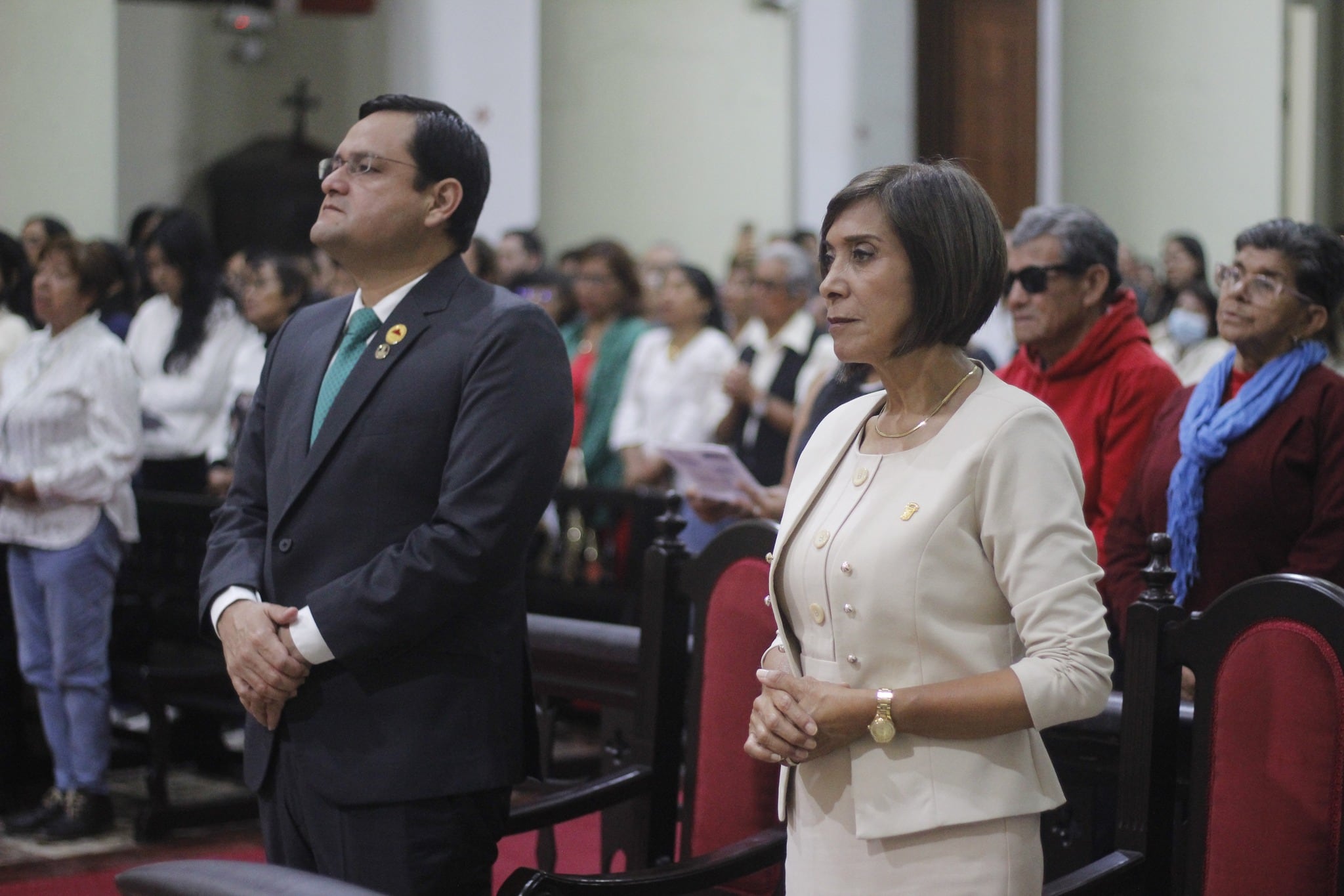 Jorge Pérez y Janet Cubas con cuestionamientos.
