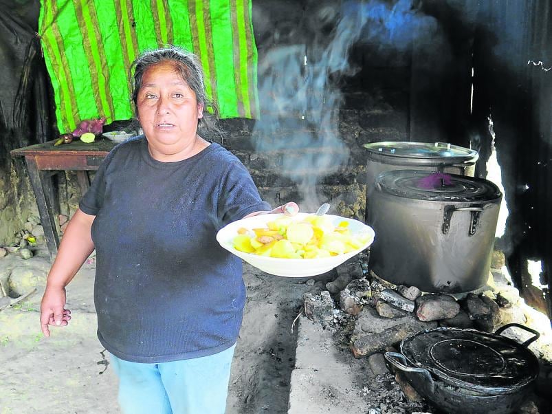Comedores populares de Huancayo tienen sabor a olvido (VIDEO)