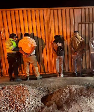 Deteniudos por presuntamente robar una vivienda en Camaná son investigados en Arequipa. Foto: PNP.