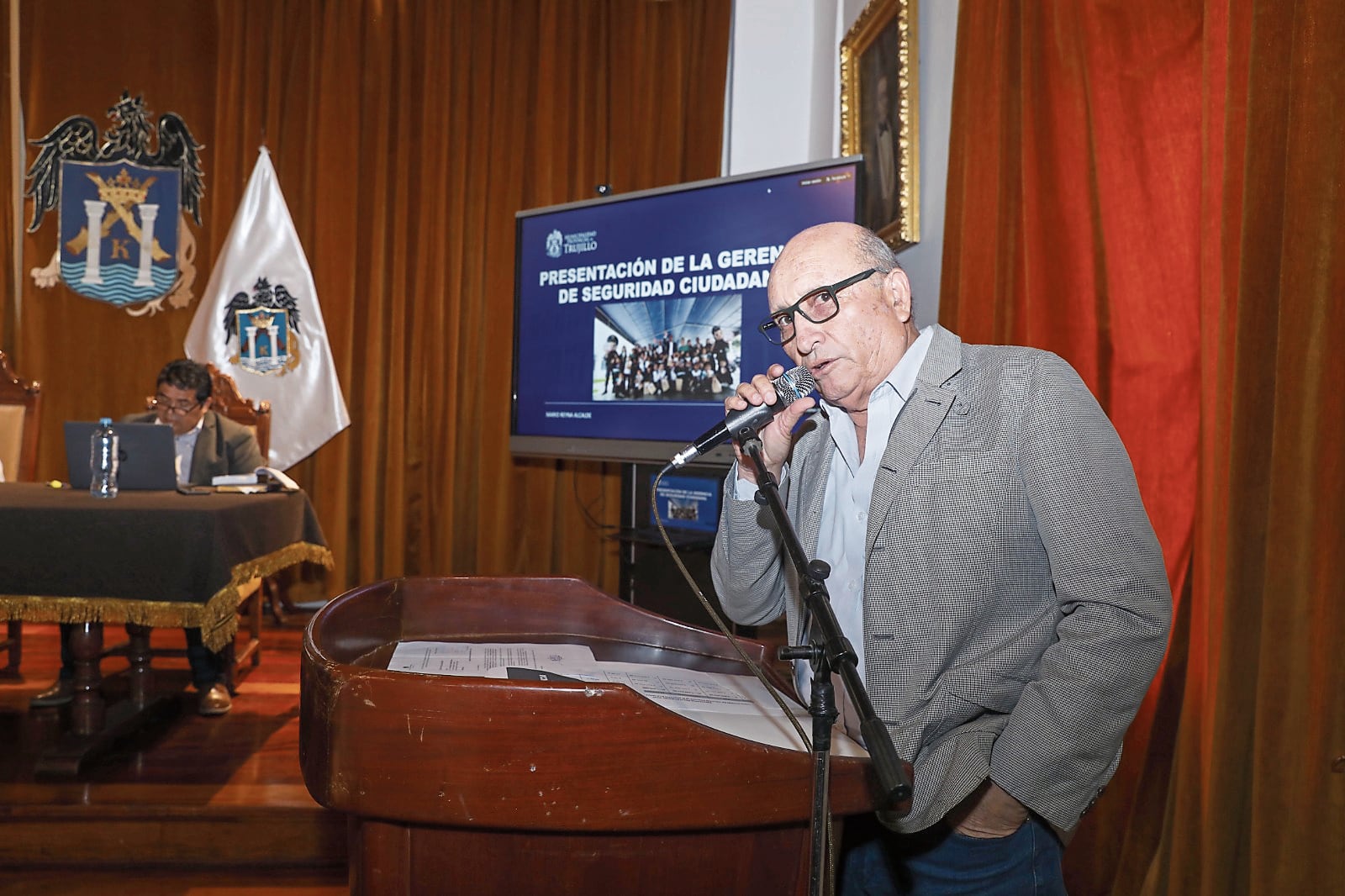 Funcionario dijo que comprarán más cámaras de videovigilancia.