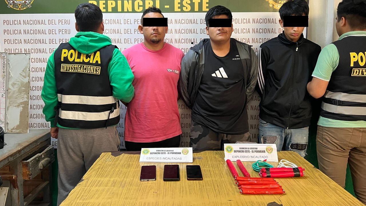 Según la PNP, uno de los intervenidos estaría vinculado a tres asesinatos.