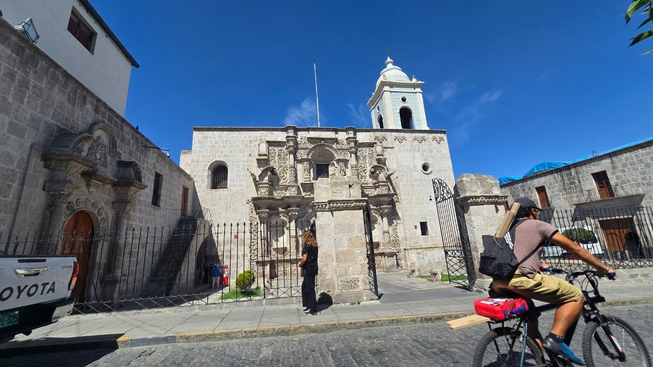Calle San Agustín, ruta de pulperías y arrieros de la antigua Arequipa. (Foto: Yunsu Pariapaza/@photo.gec)