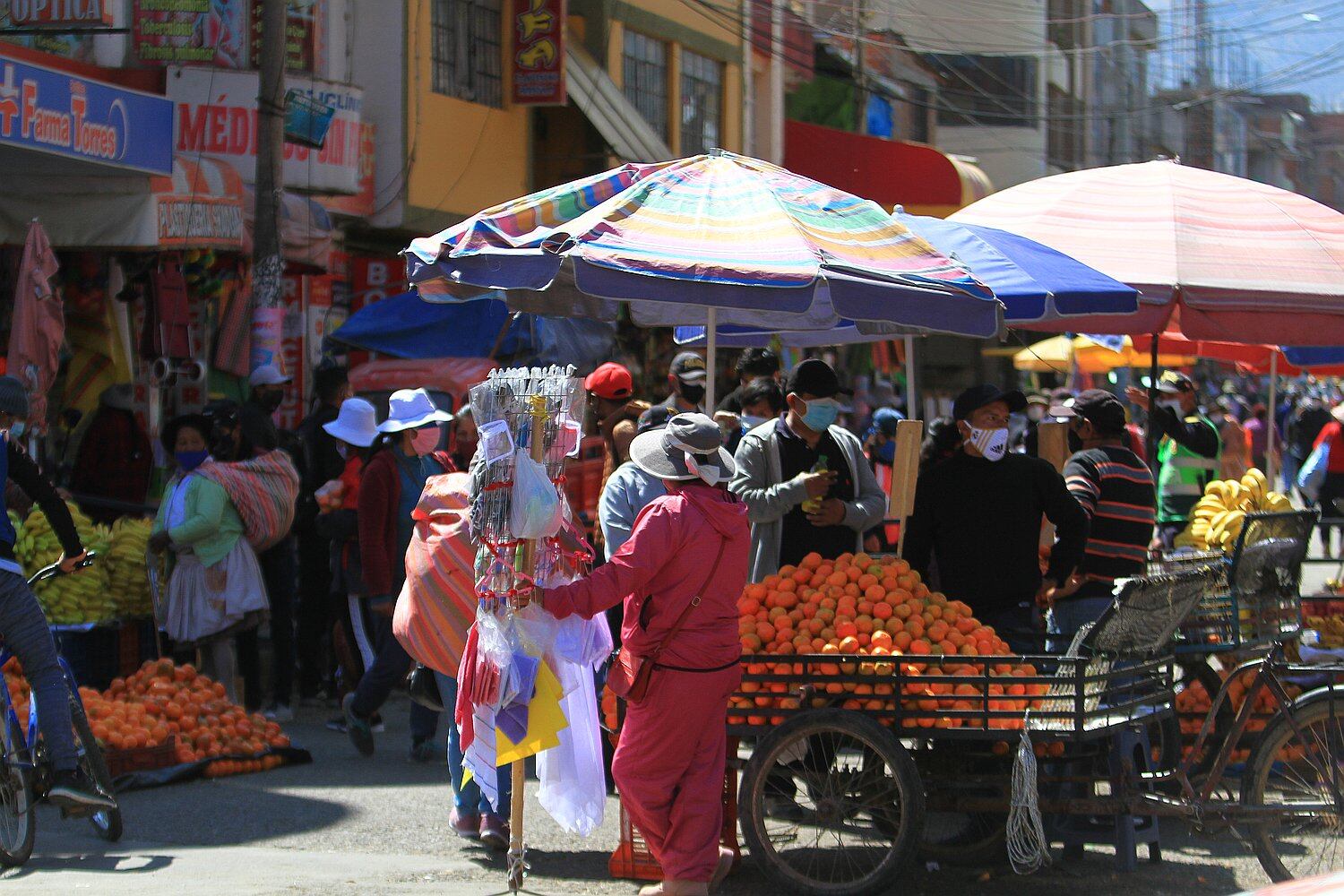 Tierra de nadie son los mercados de la provincia de Huancayo (FOTOS)