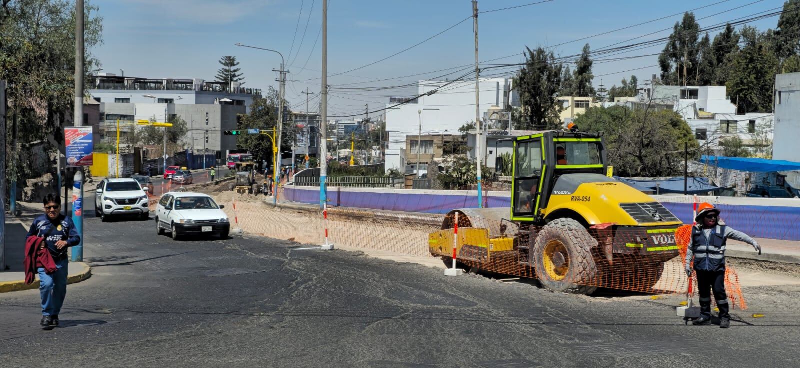 Trabajos en la av. Juan de la Torre, en el Cercado de Arequipa. (Foto: Omar Cruz/@photo.gec)