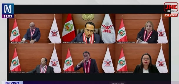 El Pleno del Jurado Nacional de Elecciones analiza 32 apelaciones relacionadas con actas observadas y la solicitud de nulidad de 1,751 mesas de sufragio en audiencia pública transmitida por sus redes sociales.