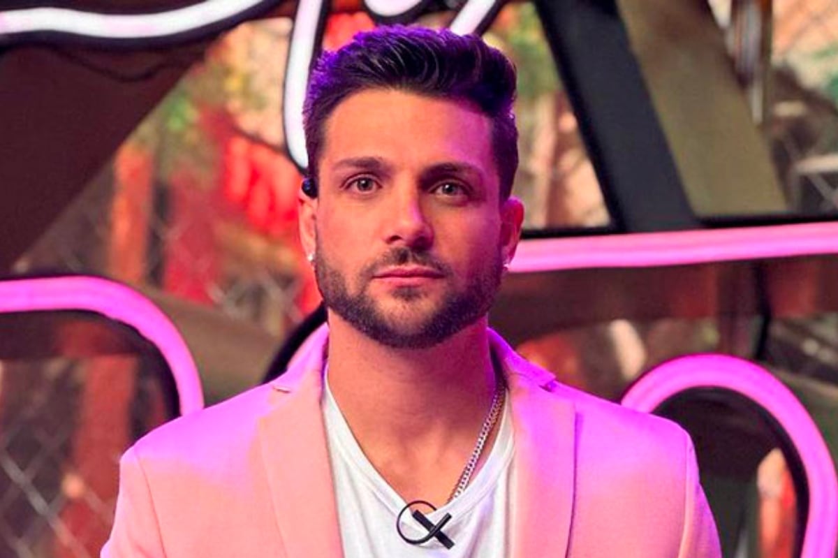 “Porque para mí, y lo vuelvo a repetir, es como aquel que sufre del colesterol o el que sufre del corazón y que tiene que tomar pastillas por cierto o por tanto tiempo de su vida”, expresó Nicola Porcella.