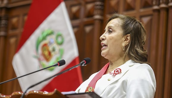 Dina Boluarte se pronunció varias veces para cuestionar a Pedro Castillo y su gobierno. (Foto: Presidencia)