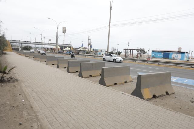 Costa Verde: conductores usan zonas prohibidas como estacionamientos en San Miguel (Fotos: Mario Zapata/GEC)