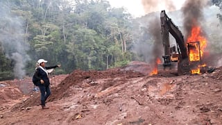 Destruyen maquinaria utilizada para minería ilegal en Pichanaqui