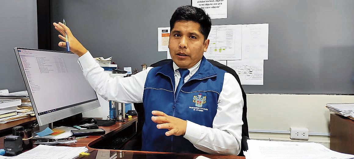 El funcionario José Alberto Santos Charaja. Foto: GEC