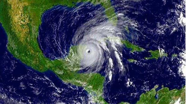 Tormenta Arthur pasará esta noche por la costa de Florida