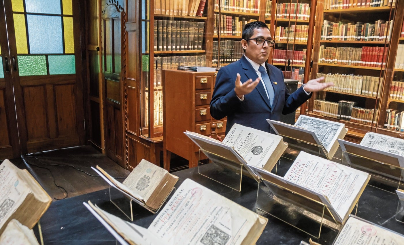 Libros son declarados como Patrimonio Cultural