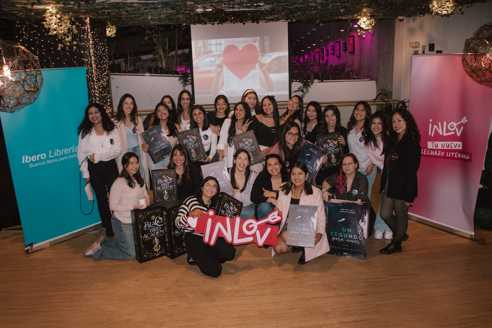 El sello editorial español Inlov aterriza en Perú con dos títulos que ya marcan tendencia entre lectores jóvenes: Un segundo para amar y Muerte a la oscuridad.