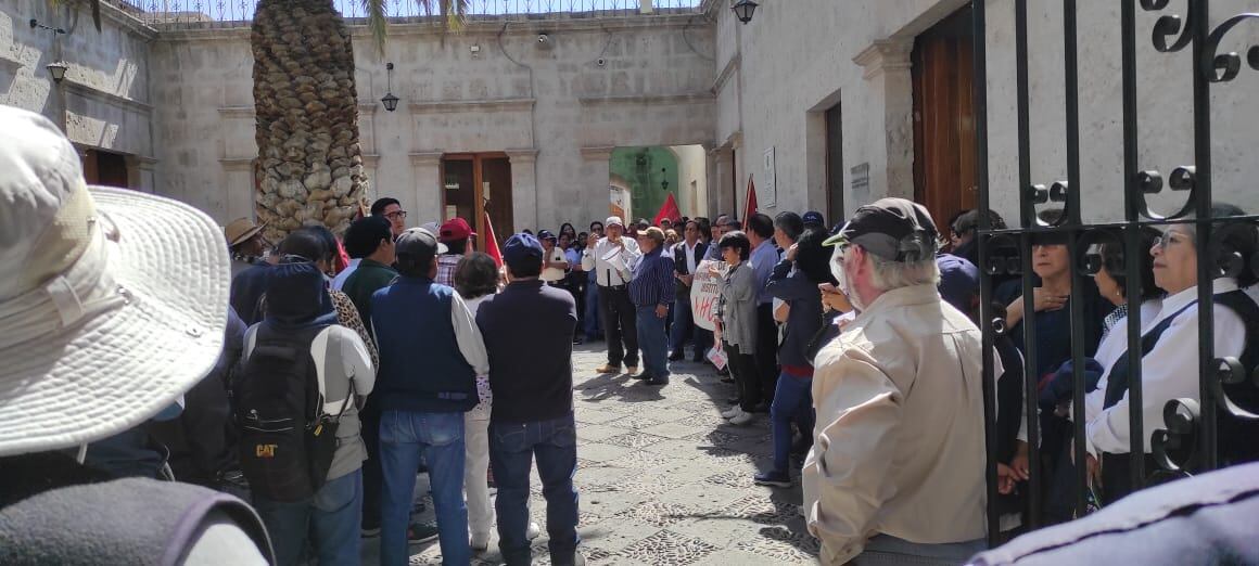 Trabajadores advierten con ingresar a una huelga. (Foto: GEC)