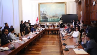 Comisión de Constitución se declaró en sesión permanente para evaluar pedido de facultades