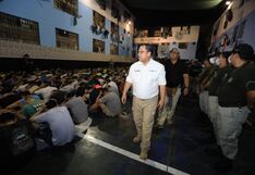 Lurigancho: más de 650 internos fueron intervenidos con celulares y televisores durante operativo