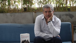Santiago Roncagliolo, escritor: “El papa León XIV es discreto, diplomático, pero frío en la toma de decisiones” (Entrevista)