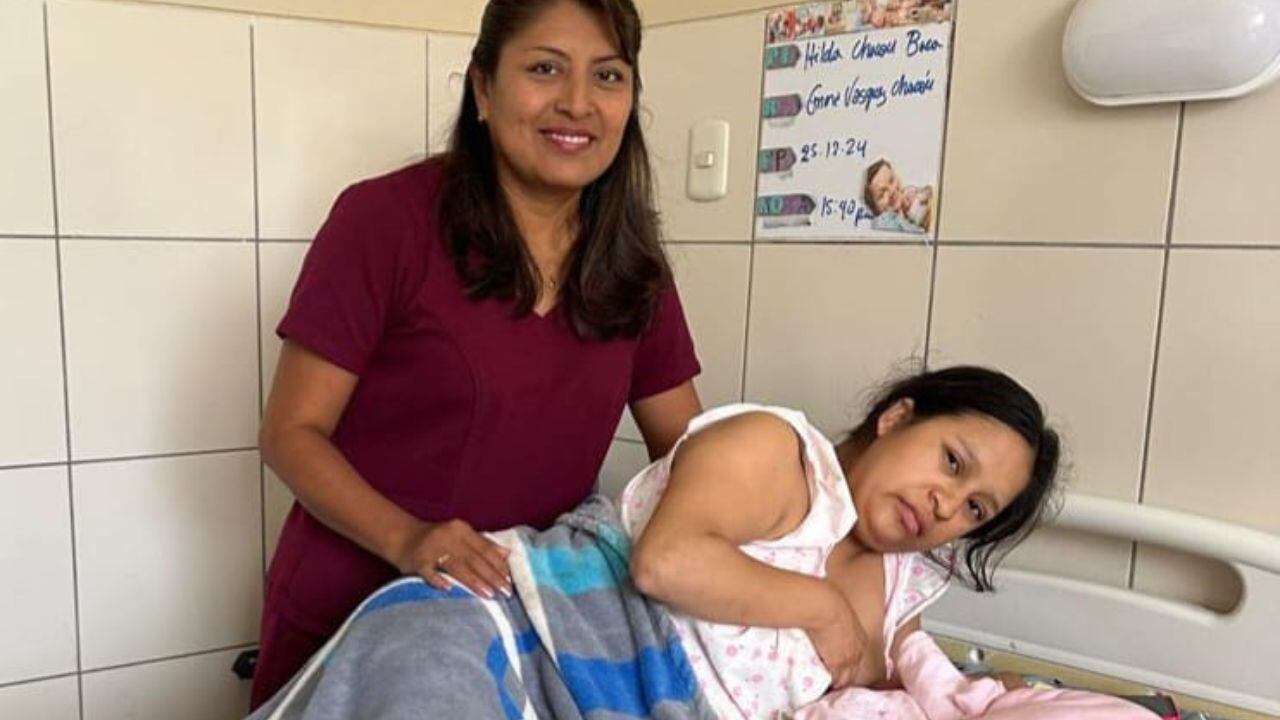 En el Hospital Regional Docente de Trujillo también hubo un parto gemelar en esta Navidad 2024.