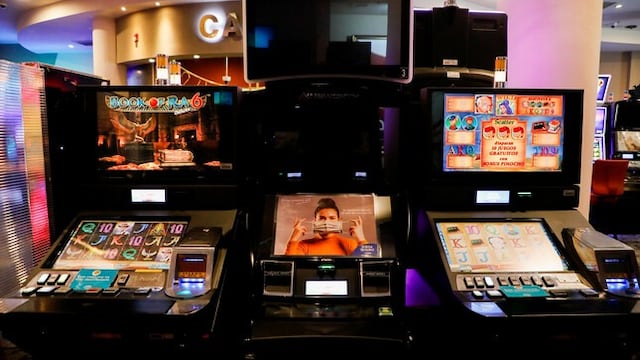 Casinos no darán alimentos y bebidas al público en salas, según Mincetur
