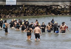 Chorrillos: Personas ingresan a playa Pescadores pese a que sido cerrada por condiciones del oleaje anómalo (FOTOS)