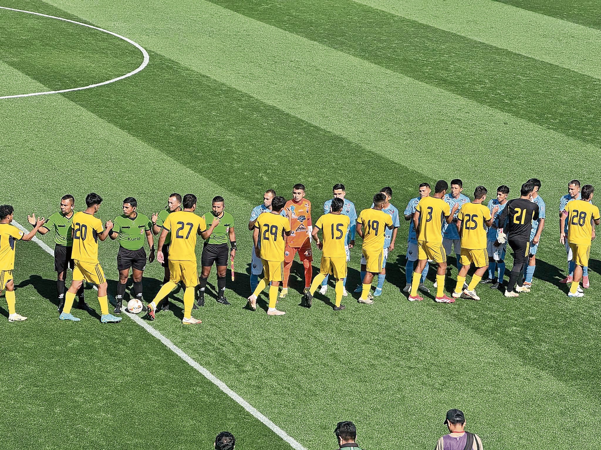 Campeón de Arequipa, Viargoca, empataba hasta los 92 minutos, pero sufrió un desliz. Foto: GEC.