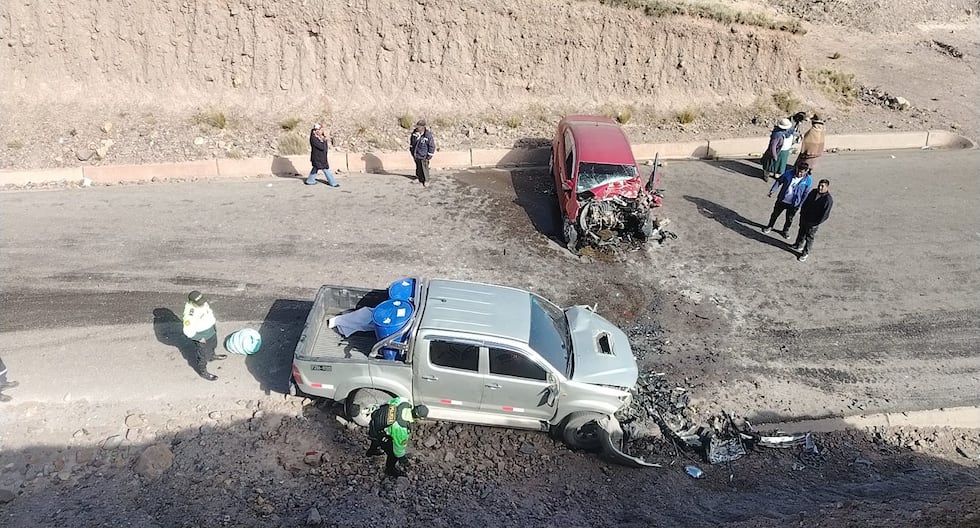 Puno: Dos fallecidos tras el choque de auto y camioneta | perú ...